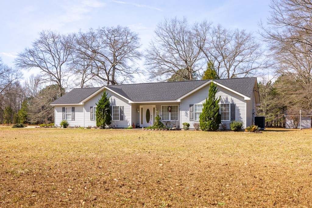 29 Bon Acre Road Fort Mitchell, AL 36856 - Photo 4 of 38 a front view of house with yard and trees