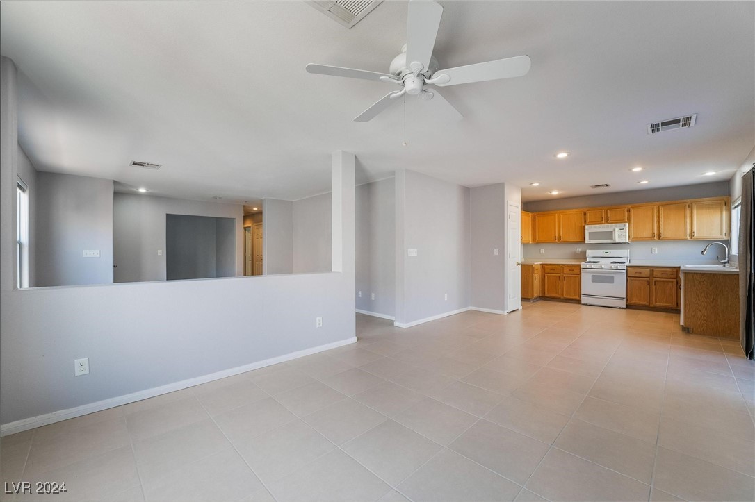 1127 Cathedral Ridge Street Henderson, NV 89052 - Photo 12 of 33