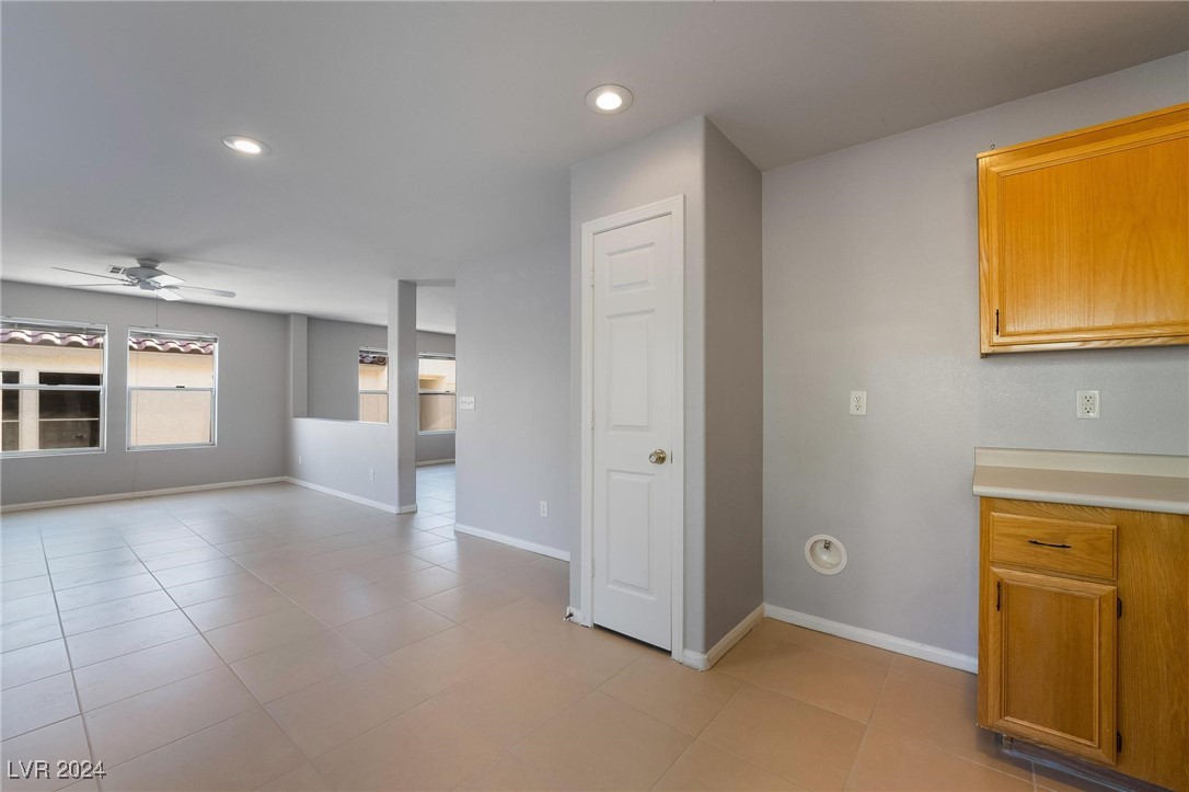 1127 Cathedral Ridge Street Henderson, NV 89052 - Photo 19 of 33