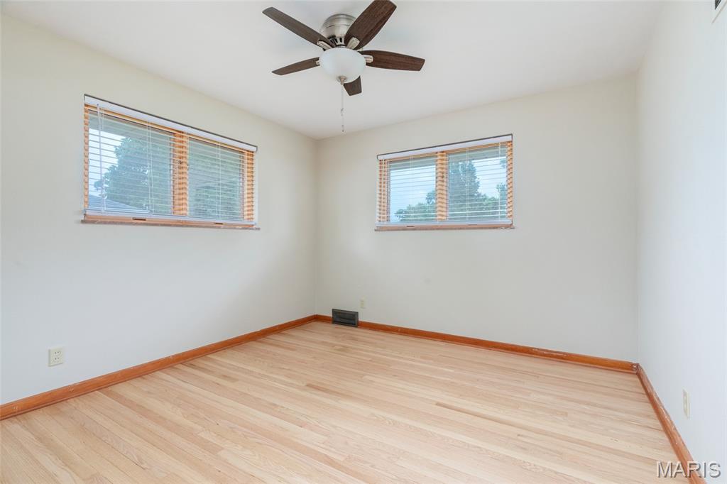 9715 Grantview Drive St. Louis, MO 63123 - Photo 17 of 28