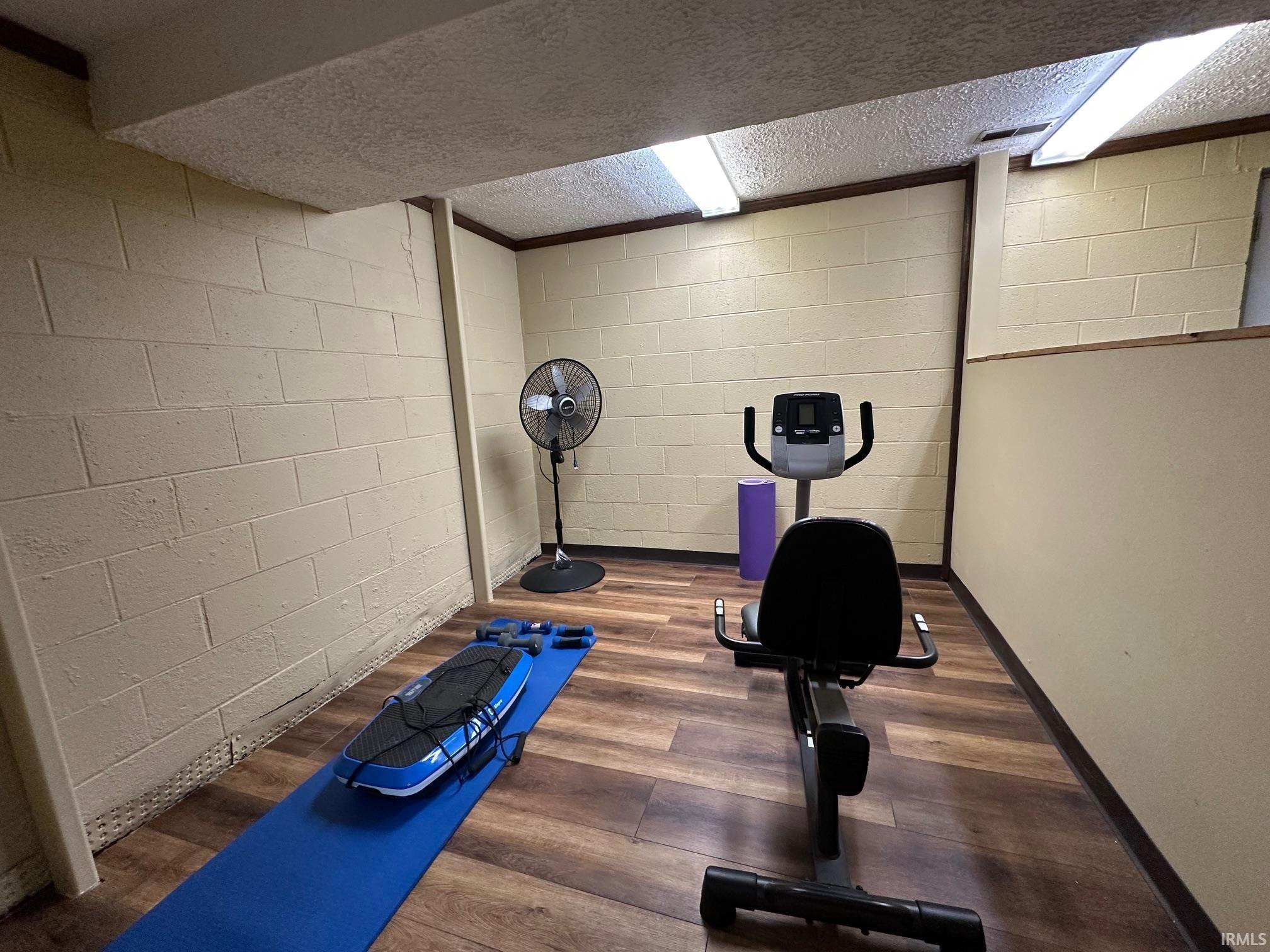 5291 Old St Road Bedford, IN 47421 - Photo 33 of 36