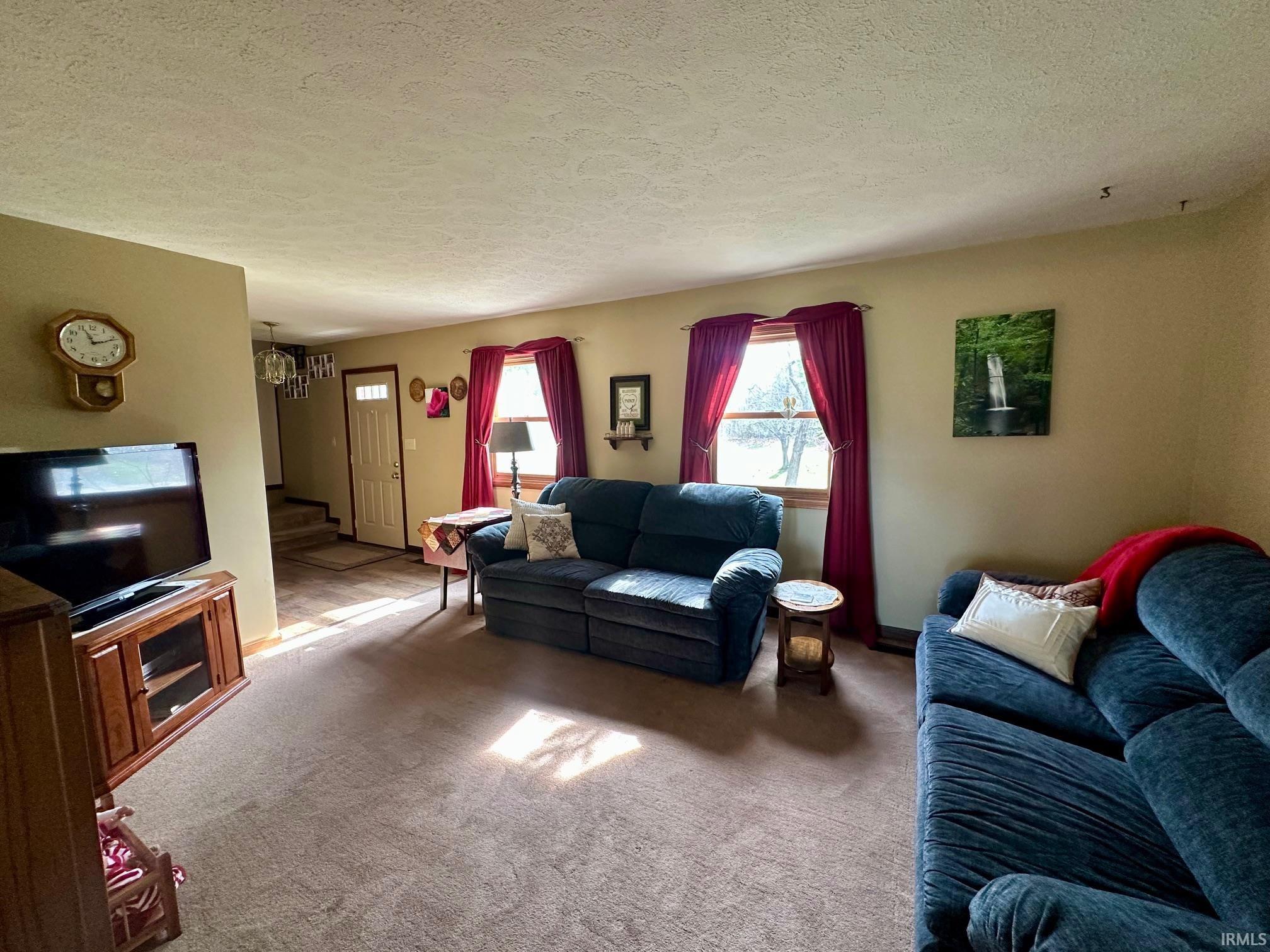 5291 Old St Road Bedford, IN 47421 - Photo 4 of 36