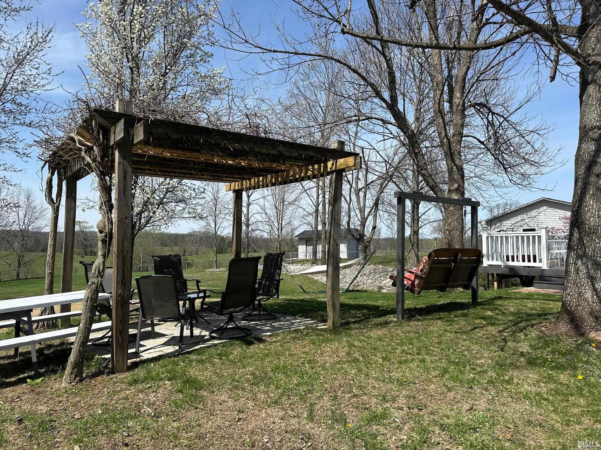 5291 Old St Road Bedford, IN 47421 - Photo 10 of 36