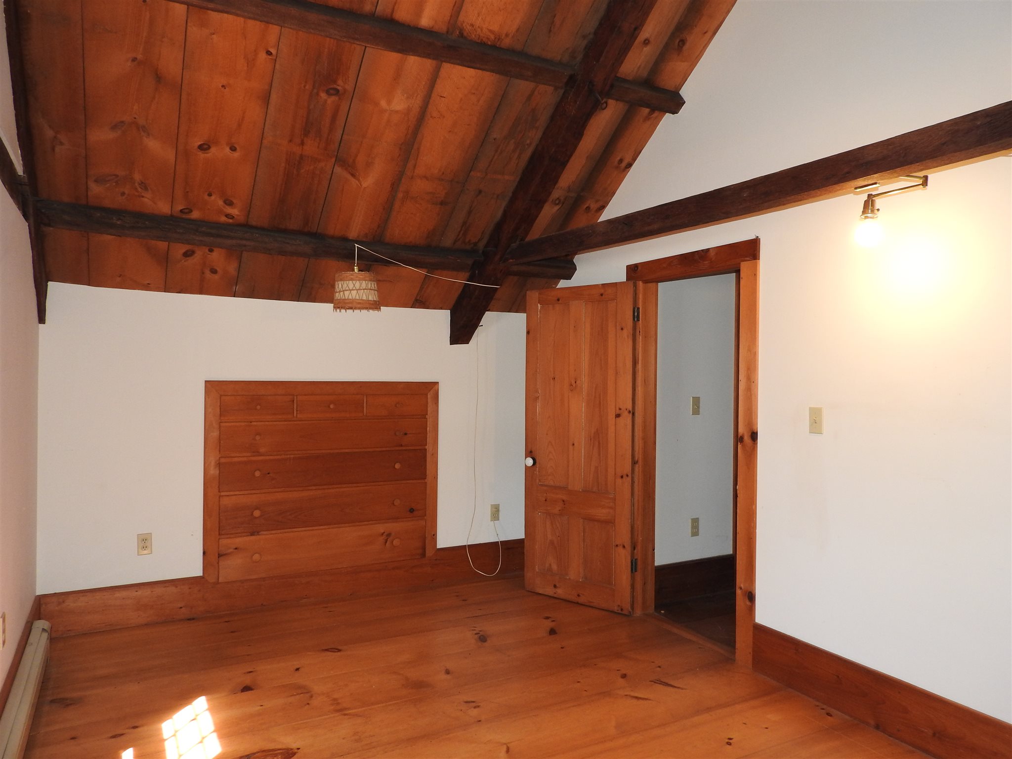 664 Freeman Colby Road Henniker, NH 03242 - Photo 21 of 39