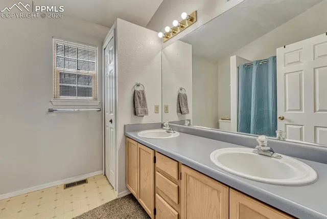 $400,000 | 1524 Shane Circle, Colorado Springs, CO 80907