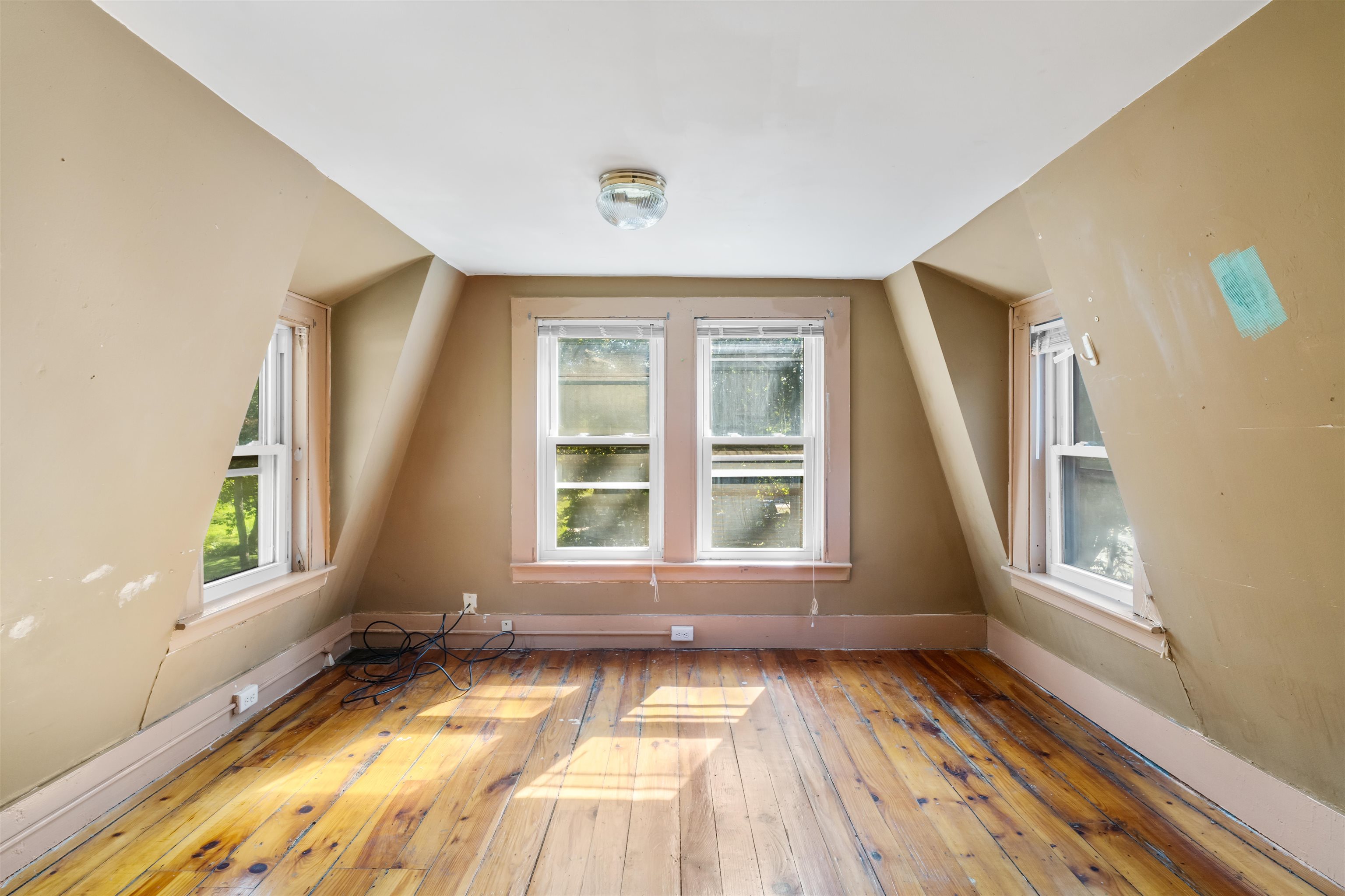 63 6th Street Dover, NH 03820 - Photo 14 of 43