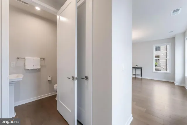 $1,339,000 | 7474 Backett Wood Terrace, McLean, VA 22102