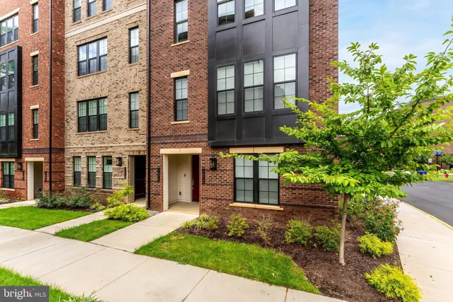 $1,339,000 | 7474 Backett Wood Terrace, McLean, VA 22102