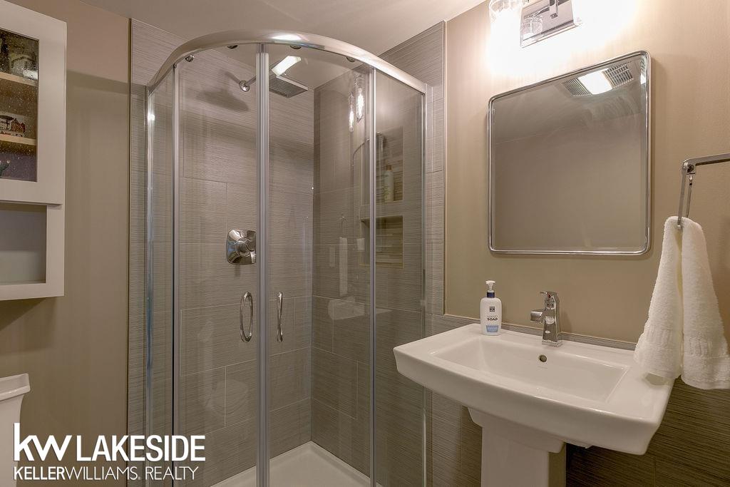 2028 Highsplint Drive Rochester Hills, MI 48307 - Photo 41 of 53