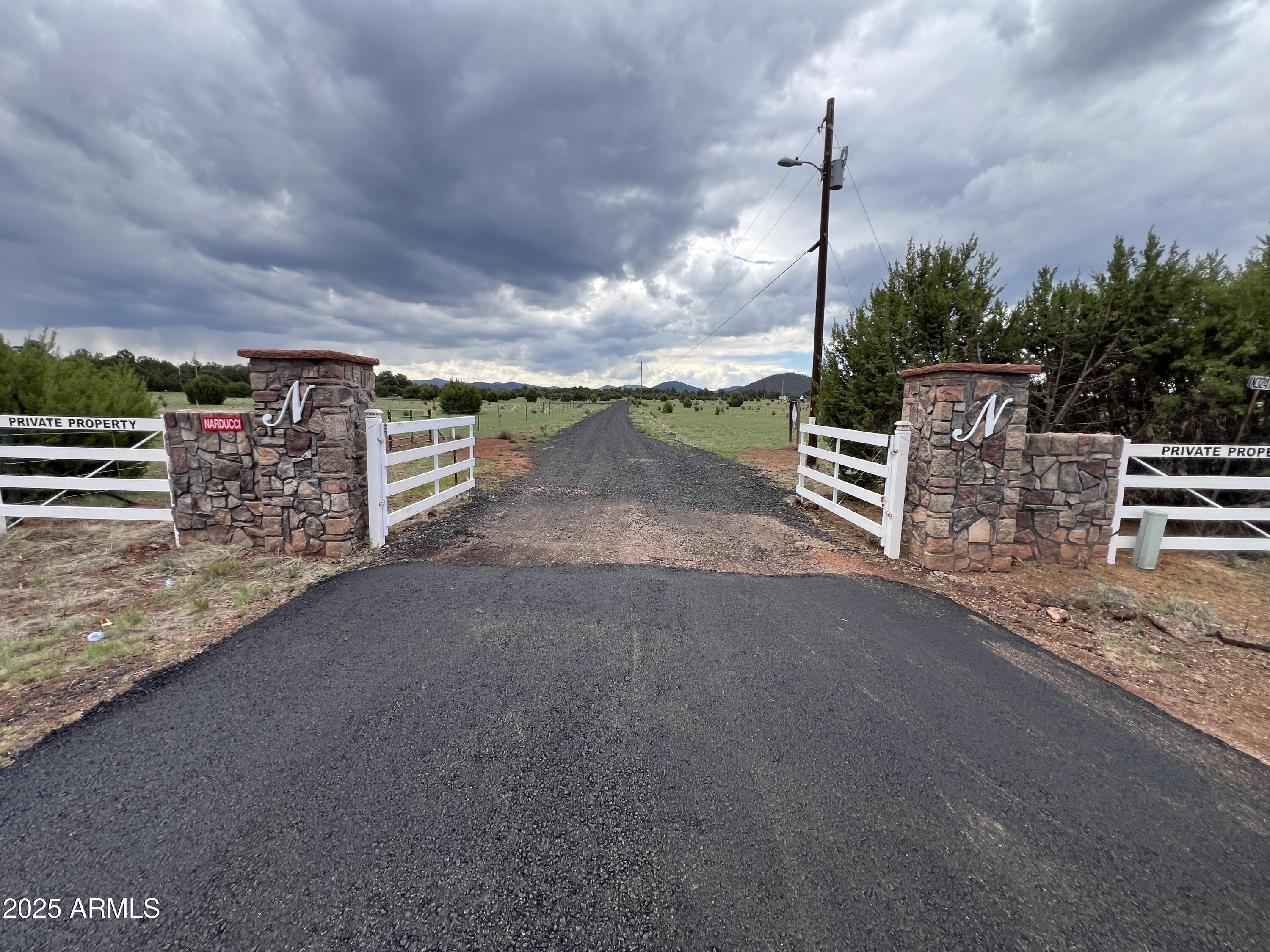 a view of a street with outdoor space
