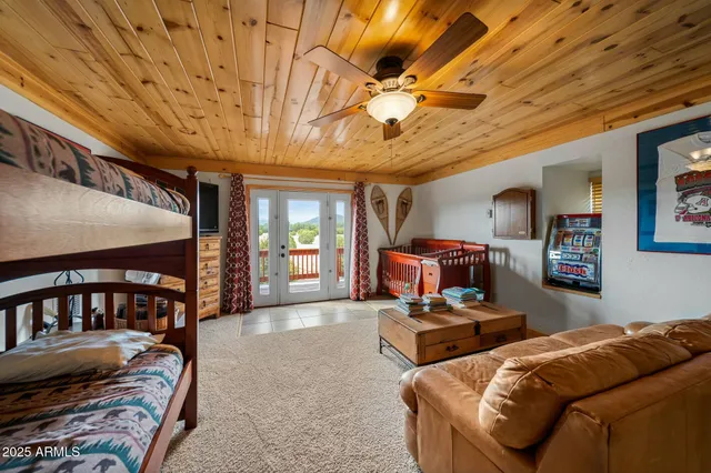 a view of outdoor space with city view