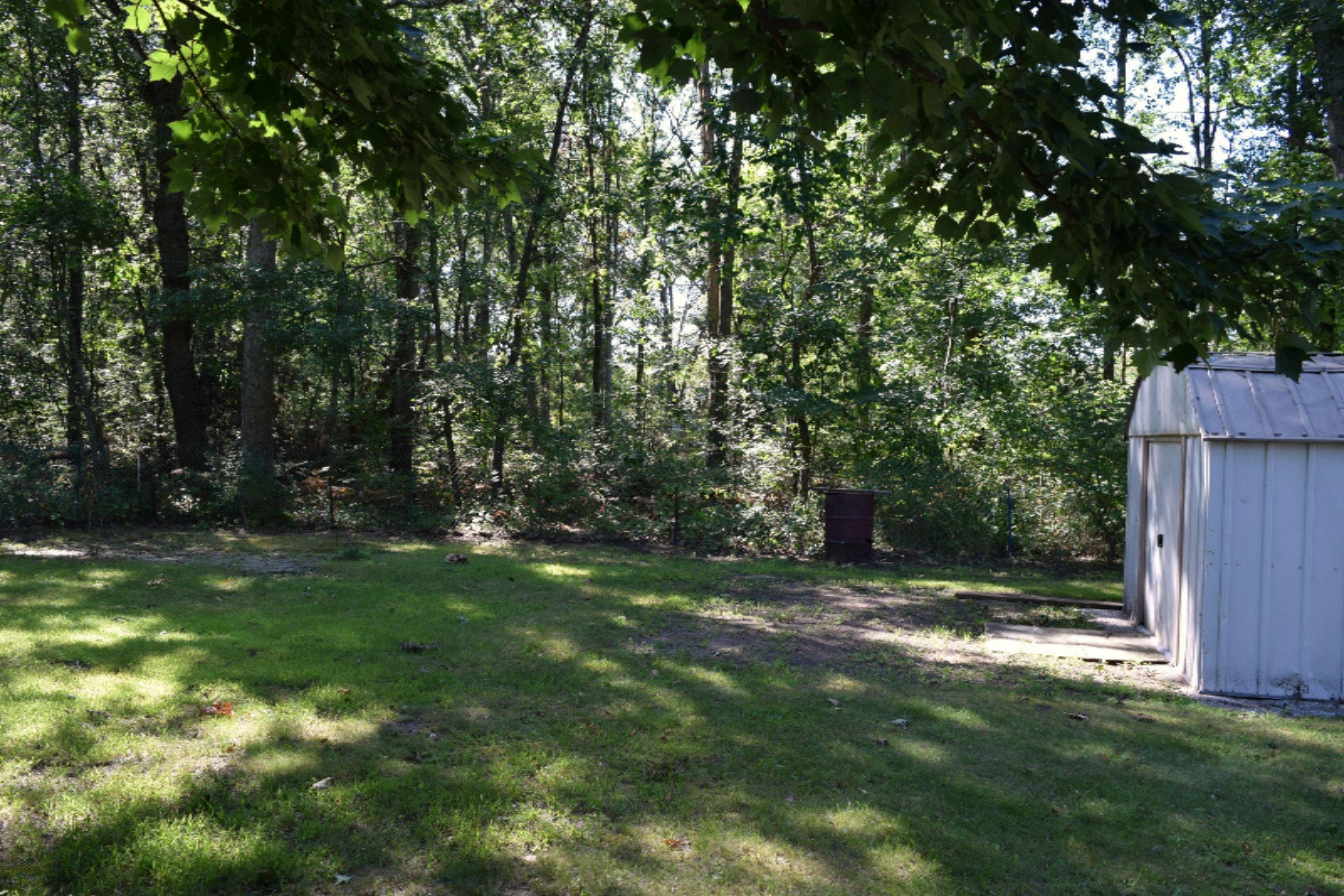1576 Brooks Road South Muskegon, MI 49442 - Photo 12 of 40 014