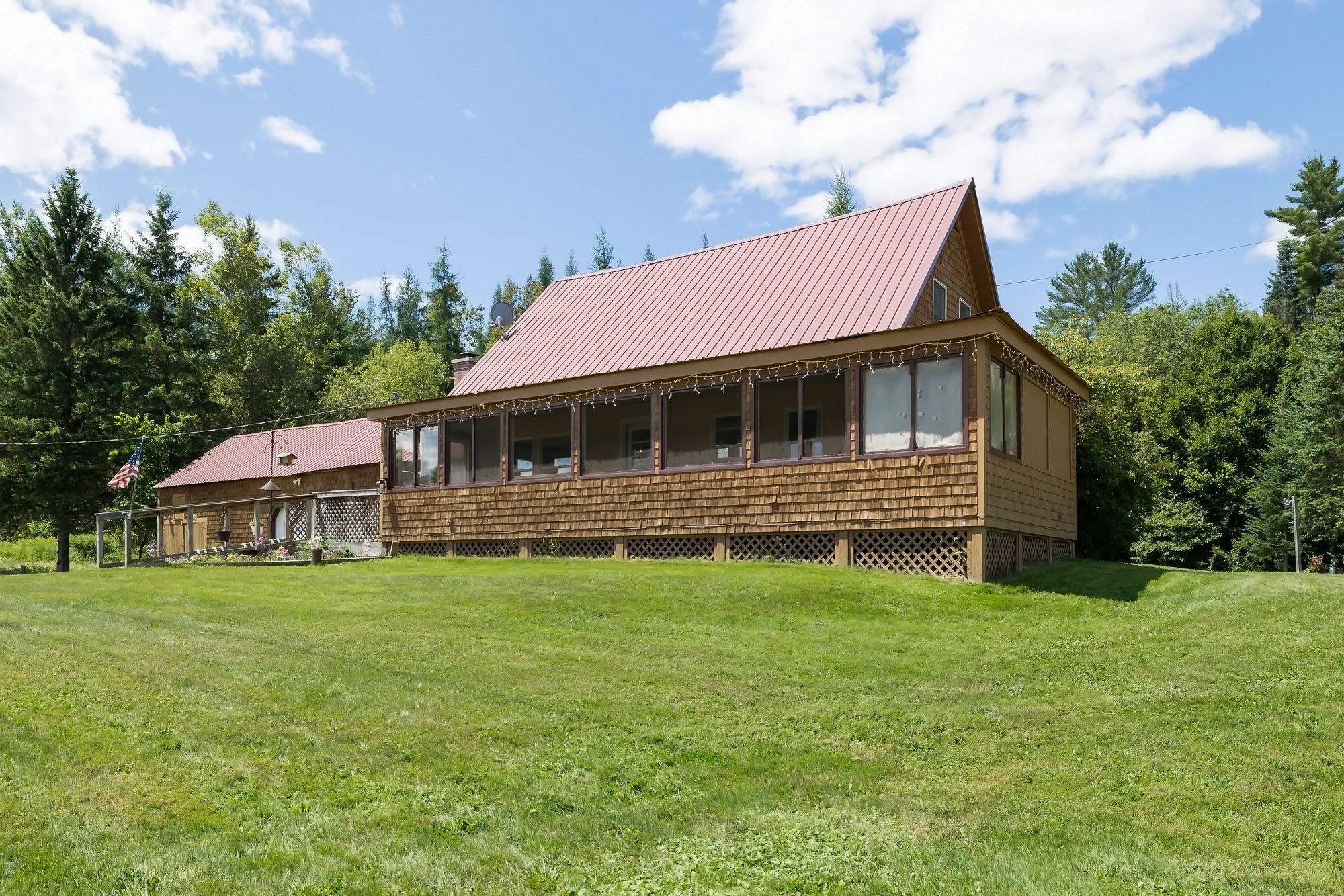 3959 Highway 102 Canaan, VT 05903 - Photo 3 of 25 Gallery Image 3