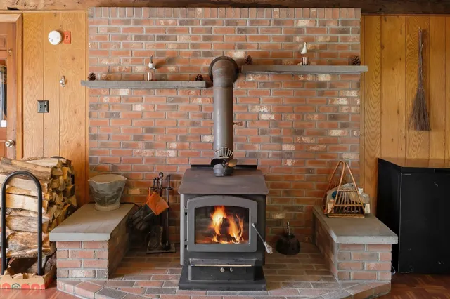 $205,000 | 3959 Highway 102, Canaan, VT 05903