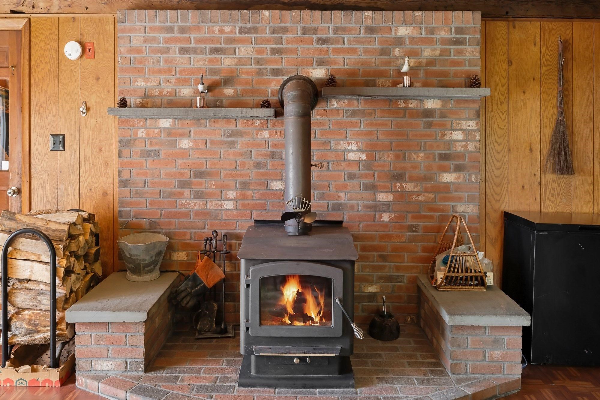 3959 Highway 102 Canaan, VT 05903 - Photo 8 of 25 Gallery Image 8