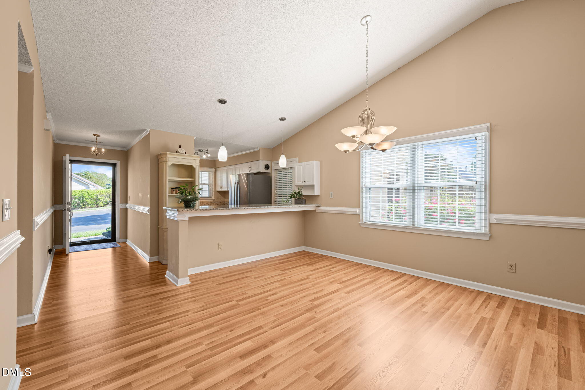 2744 Cottage Circle Raleigh, NC 27613 - Photo 11 of 36 Dining