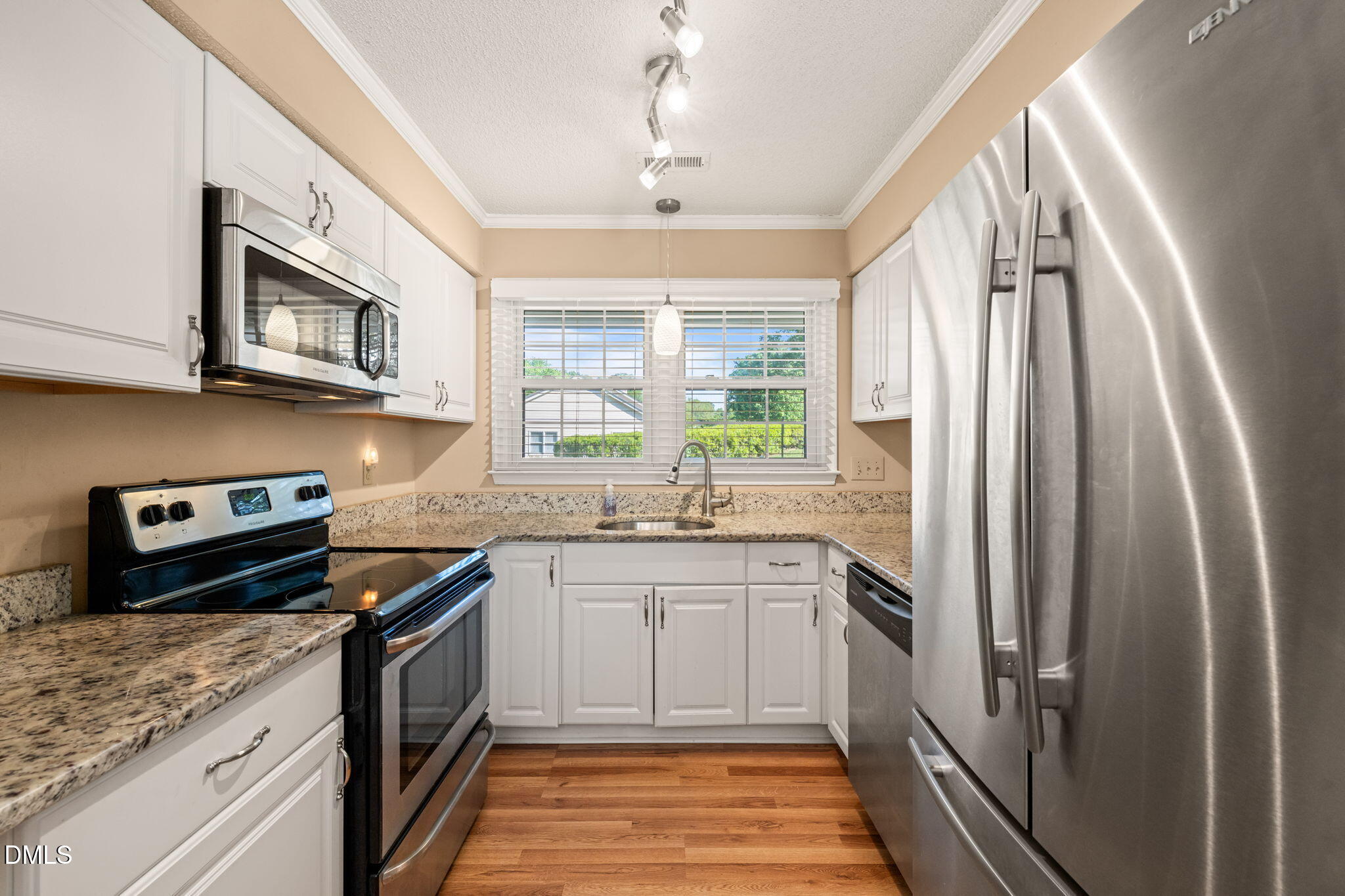 2744 Cottage Circle Raleigh, NC 27613 - Photo 14 of 36 Kitchen