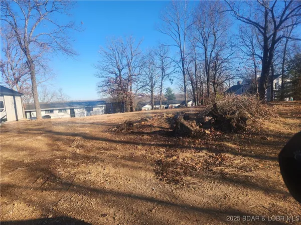 $45,000 | Lot 41-tbd Lot 41-tbd Persimmon Street, Osage Beach, MO 65065