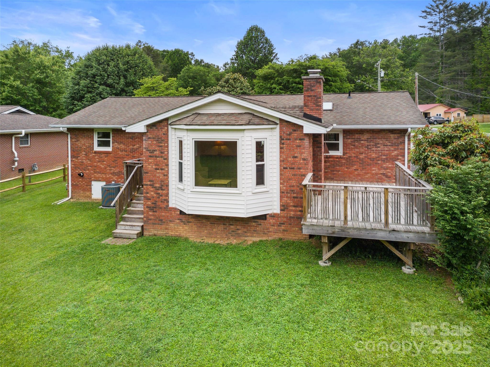 158 Fisher Road Brevard, NC 28712 - Photo 27 of 31 Gallery Image 27