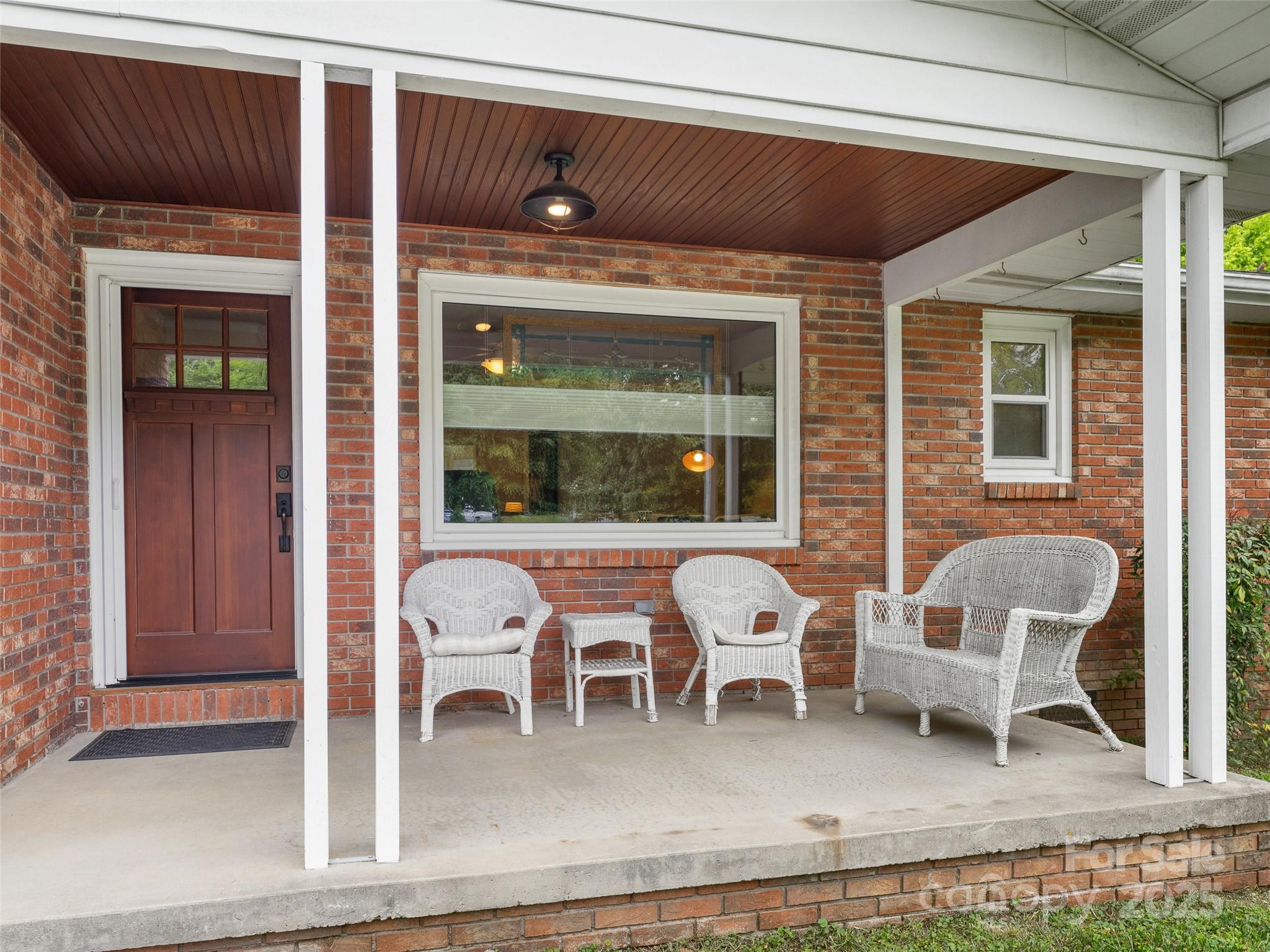 158 Fisher Road Brevard, NC 28712 - Photo 3 of 31 Gallery Image 3