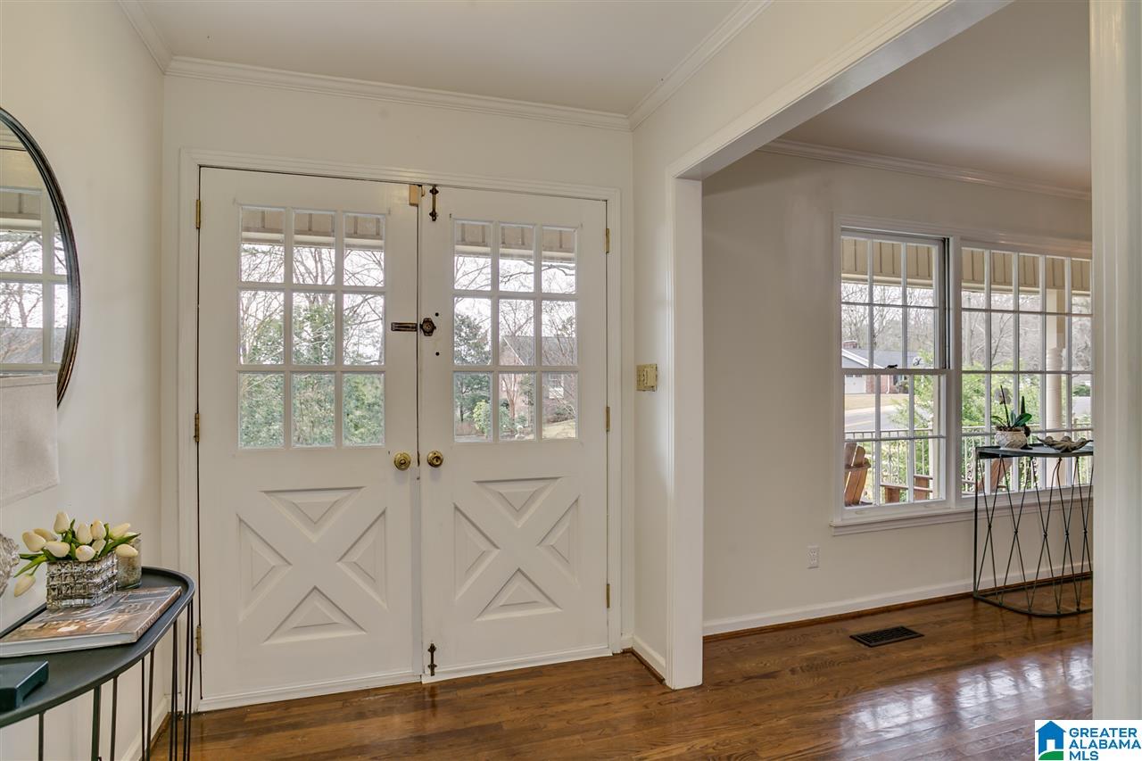 3656 Oakdale Road Birmingham, AL 35223 - Photo 3 of 34
