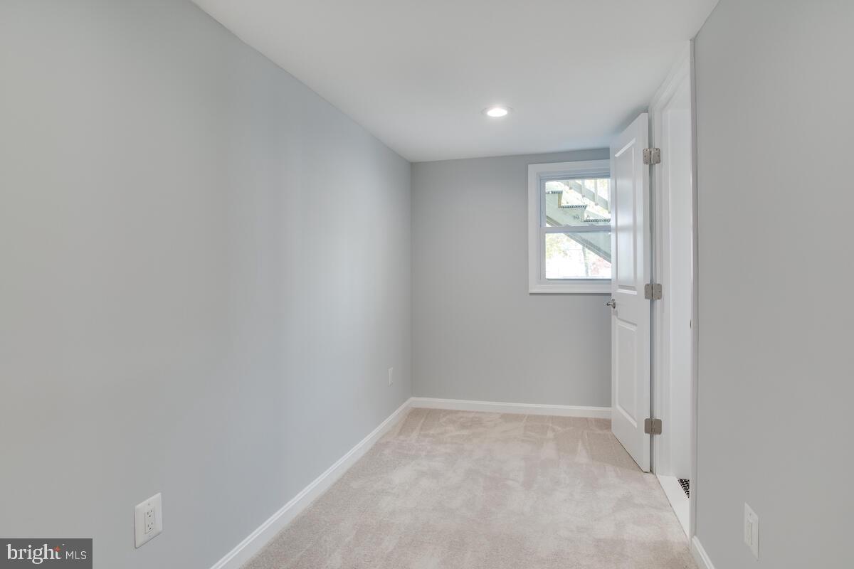 1404 Beaver Heights Lane Capitol Heights, MD 20743 - Photo 41 of 56