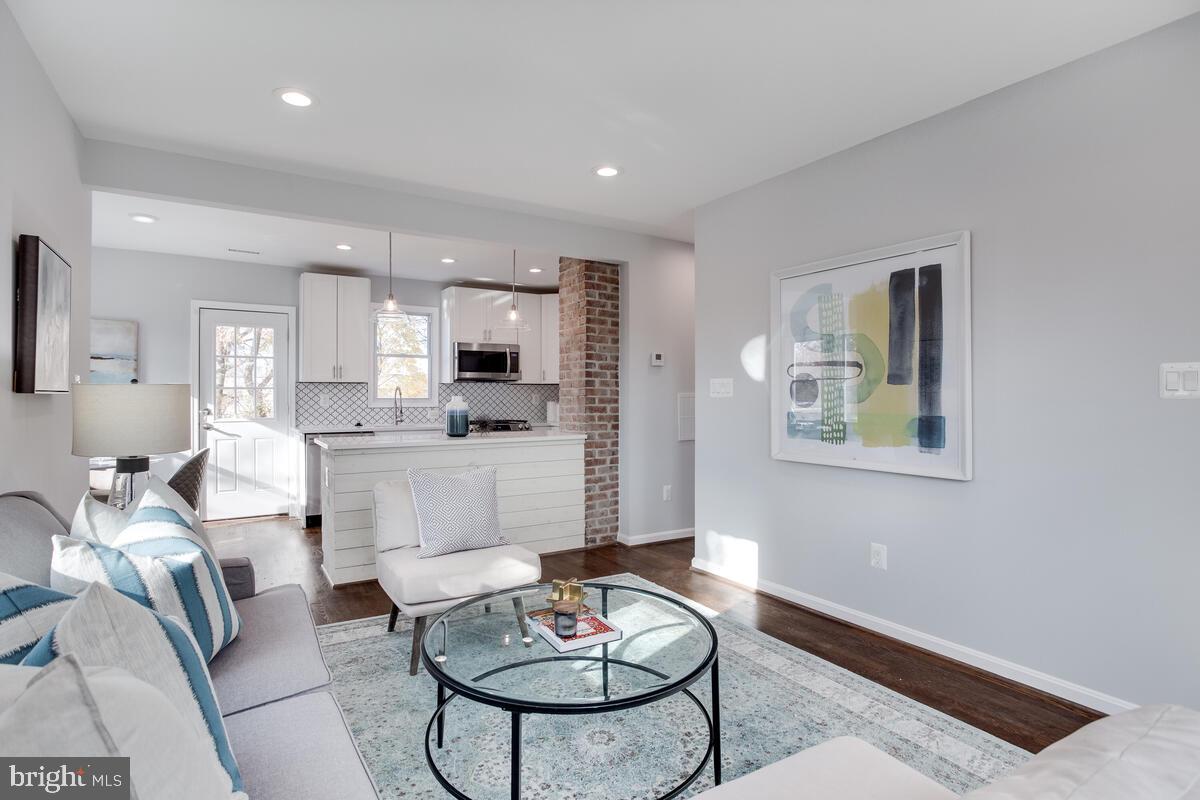 1404 Beaver Heights Lane Capitol Heights, MD 20743 - Photo 10 of 56