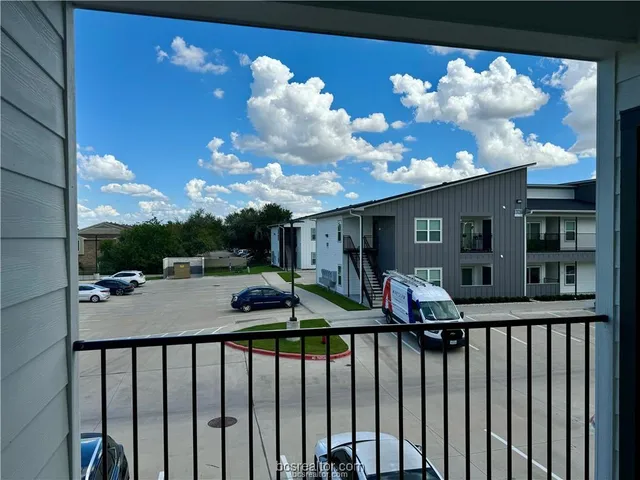 $1,850 | 1326 Prairie Drive, Unit 121, Bryan, TX 77803