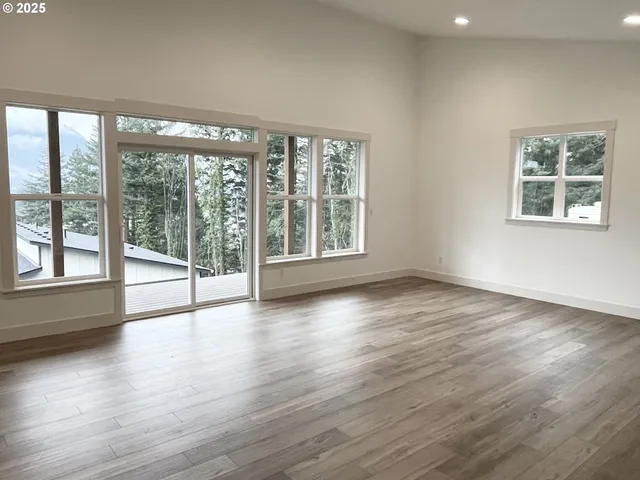 $675,000 | 79 Northwest Lasher Street, Stevenson, WA 98648