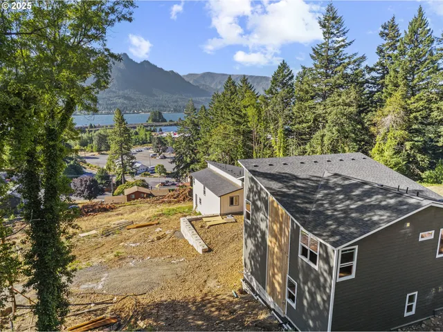 $675,000 | 79 Northwest Lasher Street, Stevenson, WA 98648