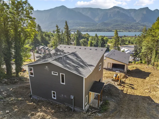 $675,000 | 79 Northwest Lasher Street, Stevenson, WA 98648