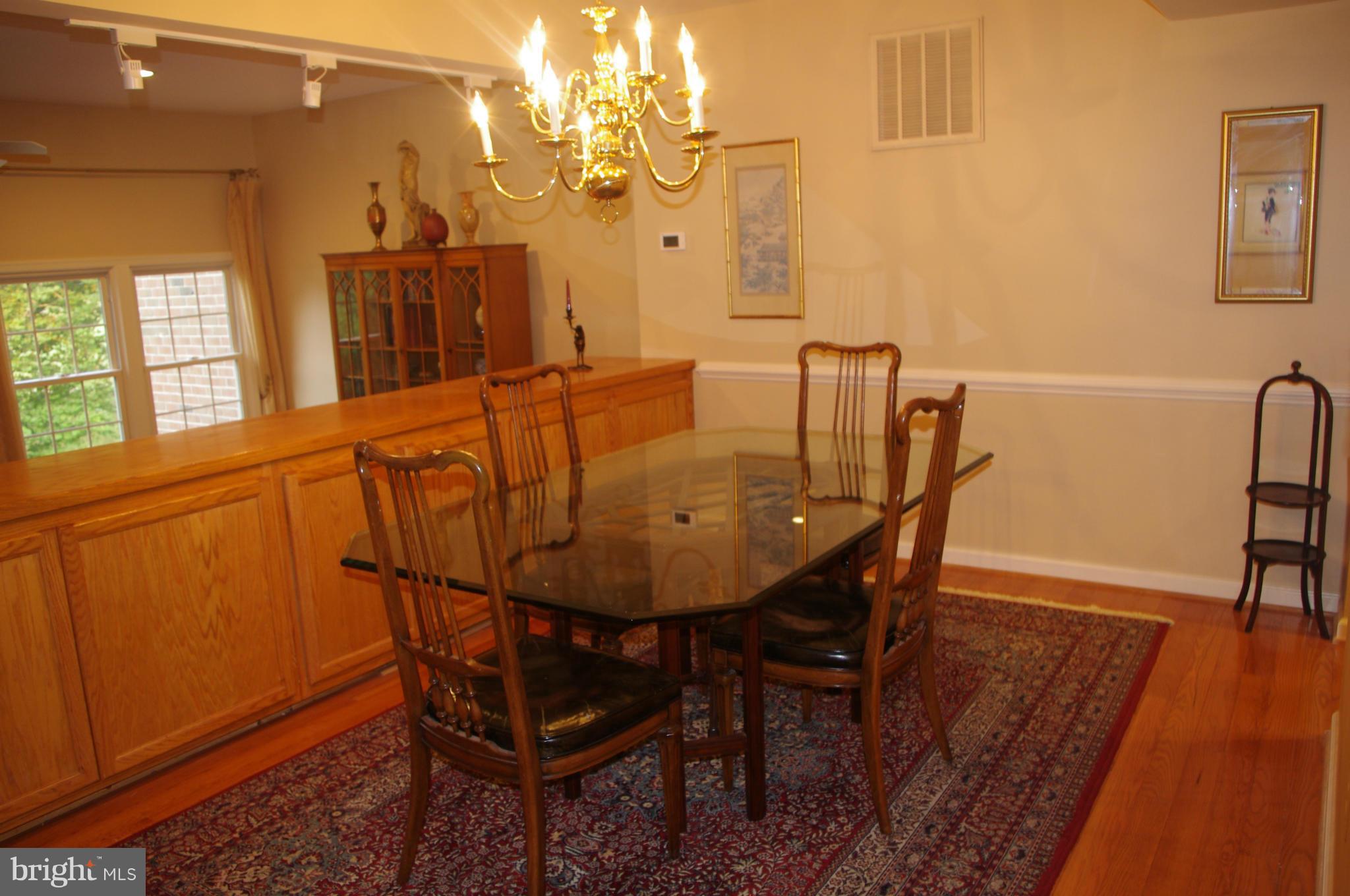 2143 Greenkeepers Court Reston, VA 20191 - Photo 4 of 9 Dining Room