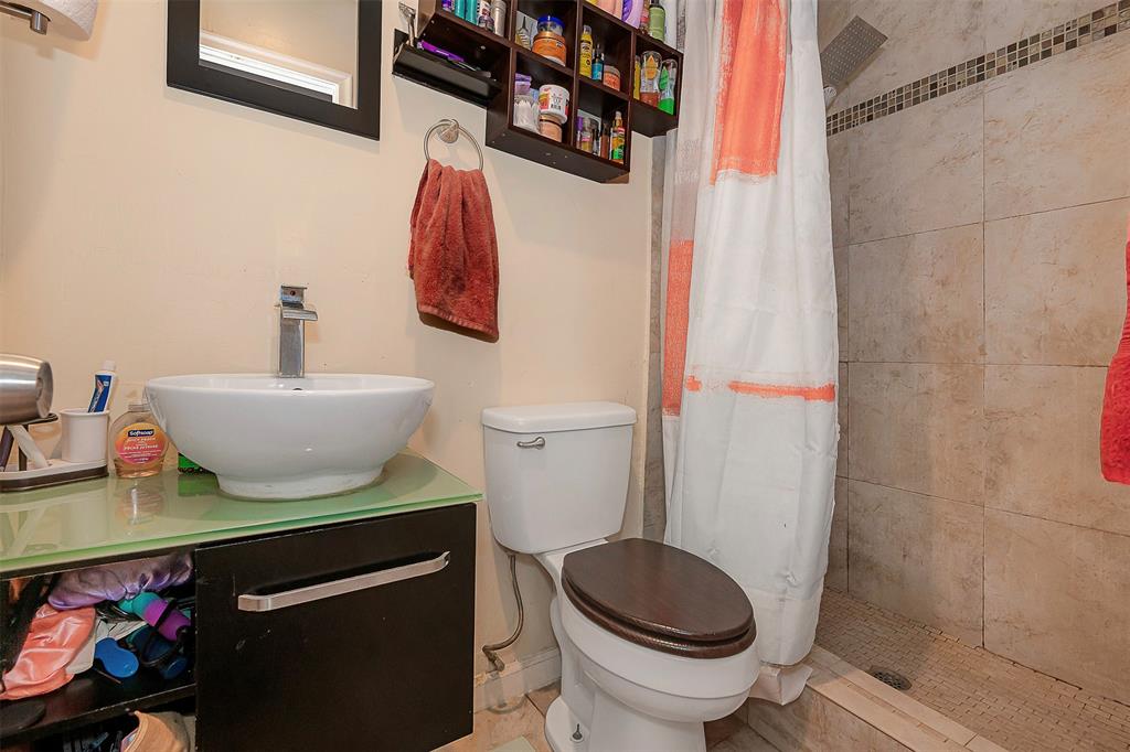 3660 Northwest 80th Avenue Coral Springs, FL 33065 - Photo 21 of 37