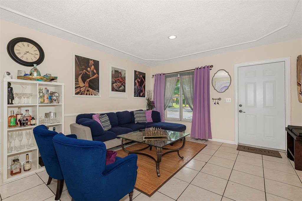 3660 Northwest 80th Avenue Coral Springs, FL 33065 - Photo 10 of 37