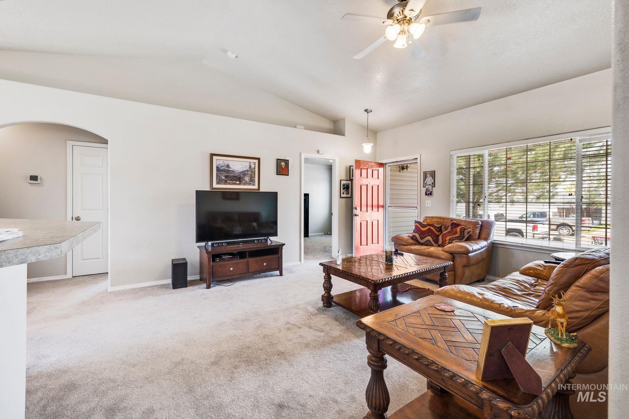16705 Naito Avenue Caldwell, ID 83607 - Photo 4 of 33