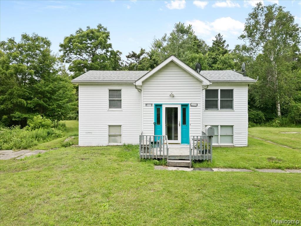 1615 North Lakeshore Road Port Sanilac, MI 48469 - Photo 2 of 44