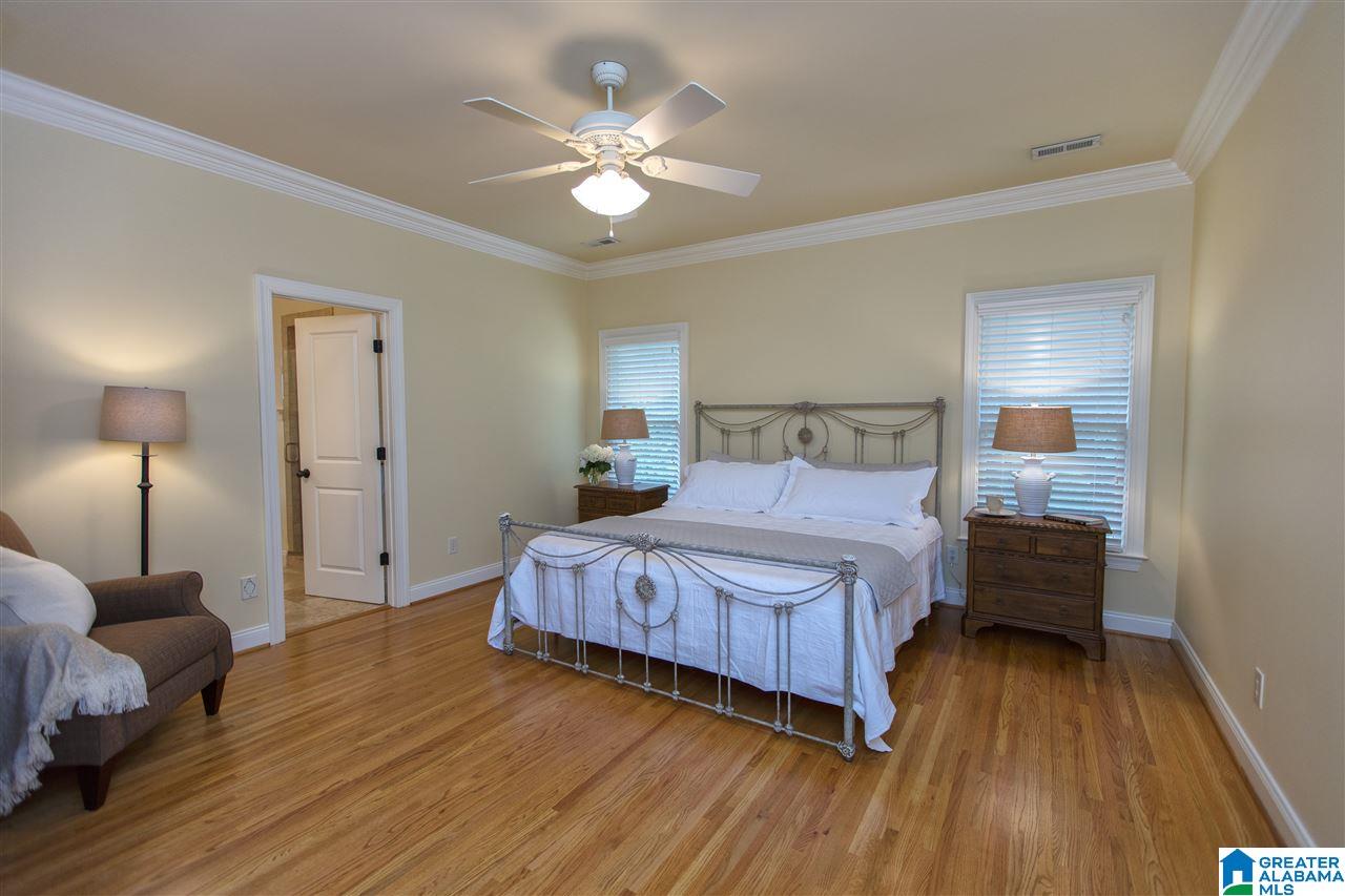 261 Shades Crest Road Birmingham, AL 35226 - Photo 9 of 50