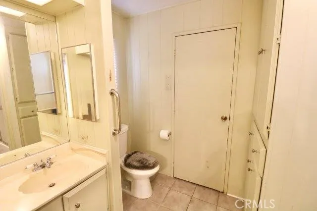 $280,000 | 14036 Lake View Drive, Unit 143, La Mirada, CA 90638