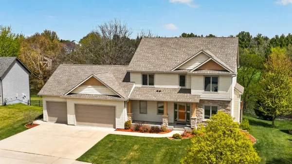 $889,900 | 2074 Shannon Oaks Boulevard Northeast, Rochester, MN 55906