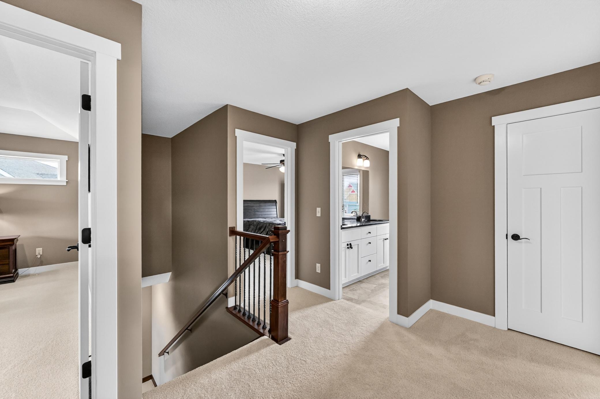 2074 Shannon Oaks Boulevard Northeast Rochester, MN 55906 - Photo 17 of 46