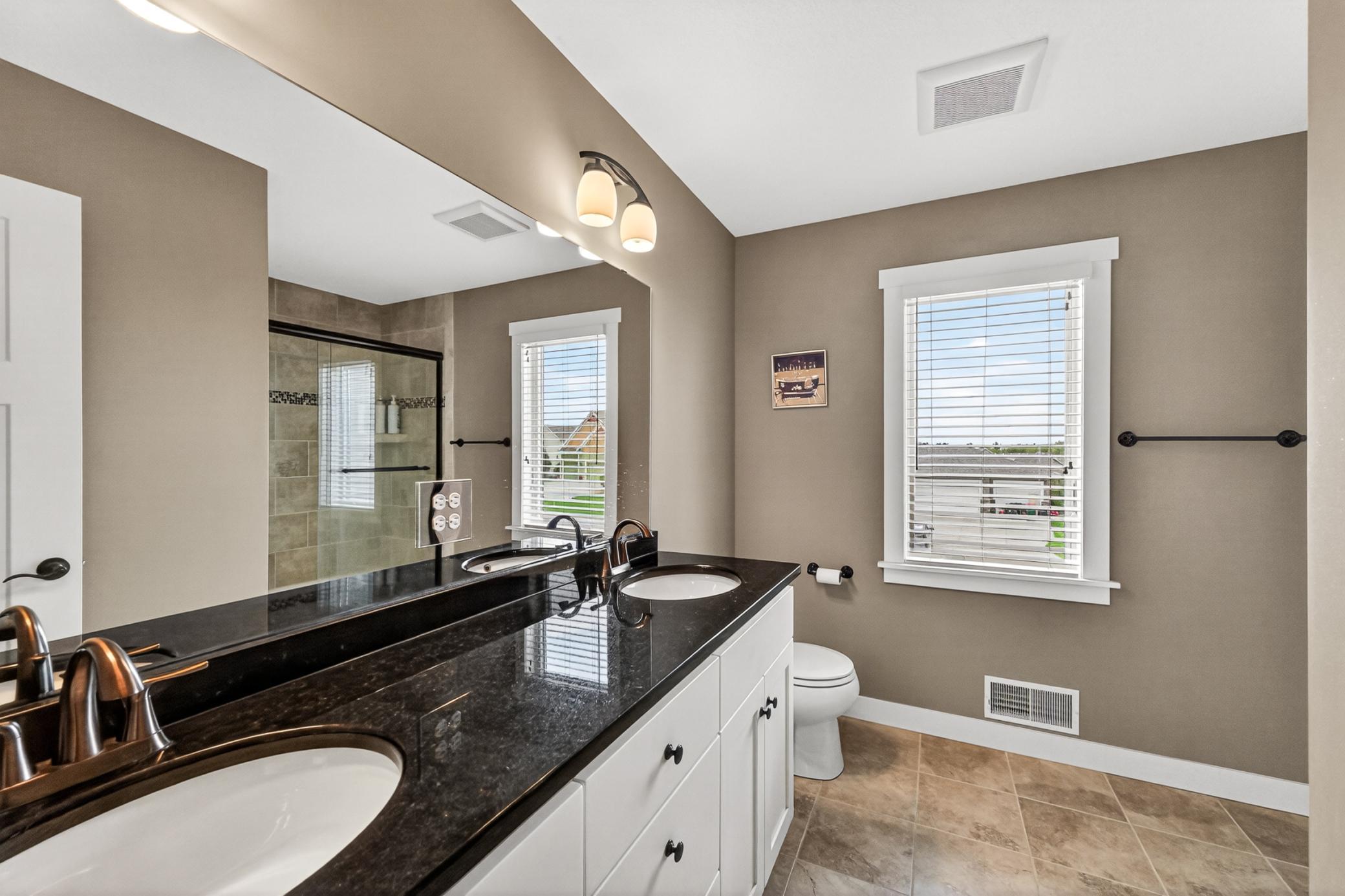 2074 Shannon Oaks Boulevard Northeast Rochester, MN 55906 - Photo 27 of 46