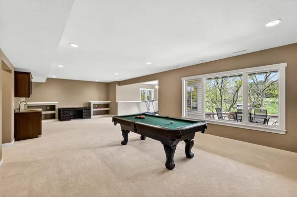 $889,900 | 2074 Shannon Oaks Boulevard Northeast, Rochester, MN 55906