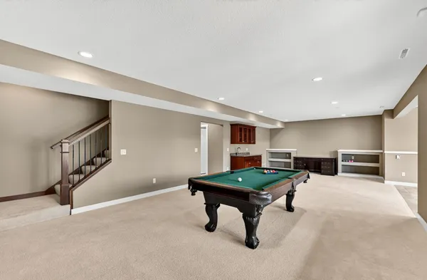 $889,900 | 2074 Shannon Oaks Boulevard Northeast, Rochester, MN 55906