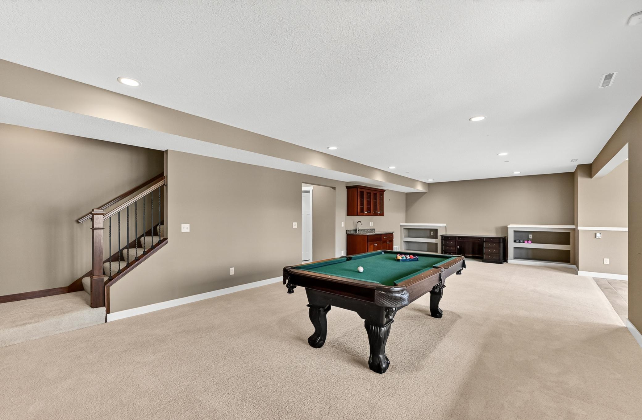 2074 Shannon Oaks Boulevard Northeast Rochester, MN 55906 - Photo 29 of 46