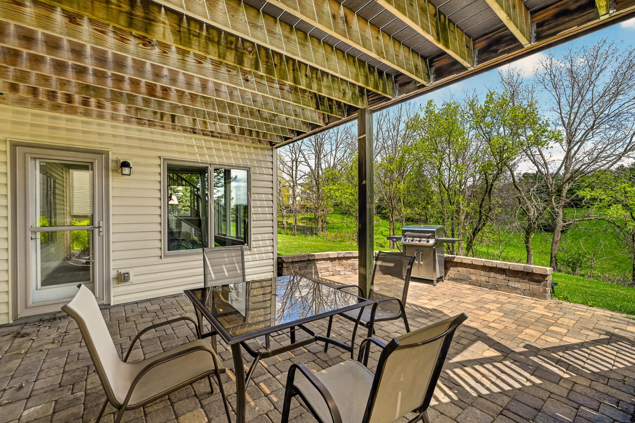 2074 Shannon Oaks Boulevard Northeast Rochester, MN 55906 - Photo 38 of 46