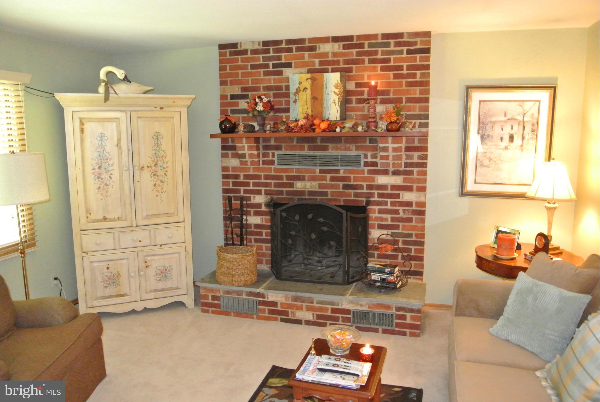 9729 Trinity Church Road Charlotte Hall, MD 20622 - Photo 12 of 30 Living Room