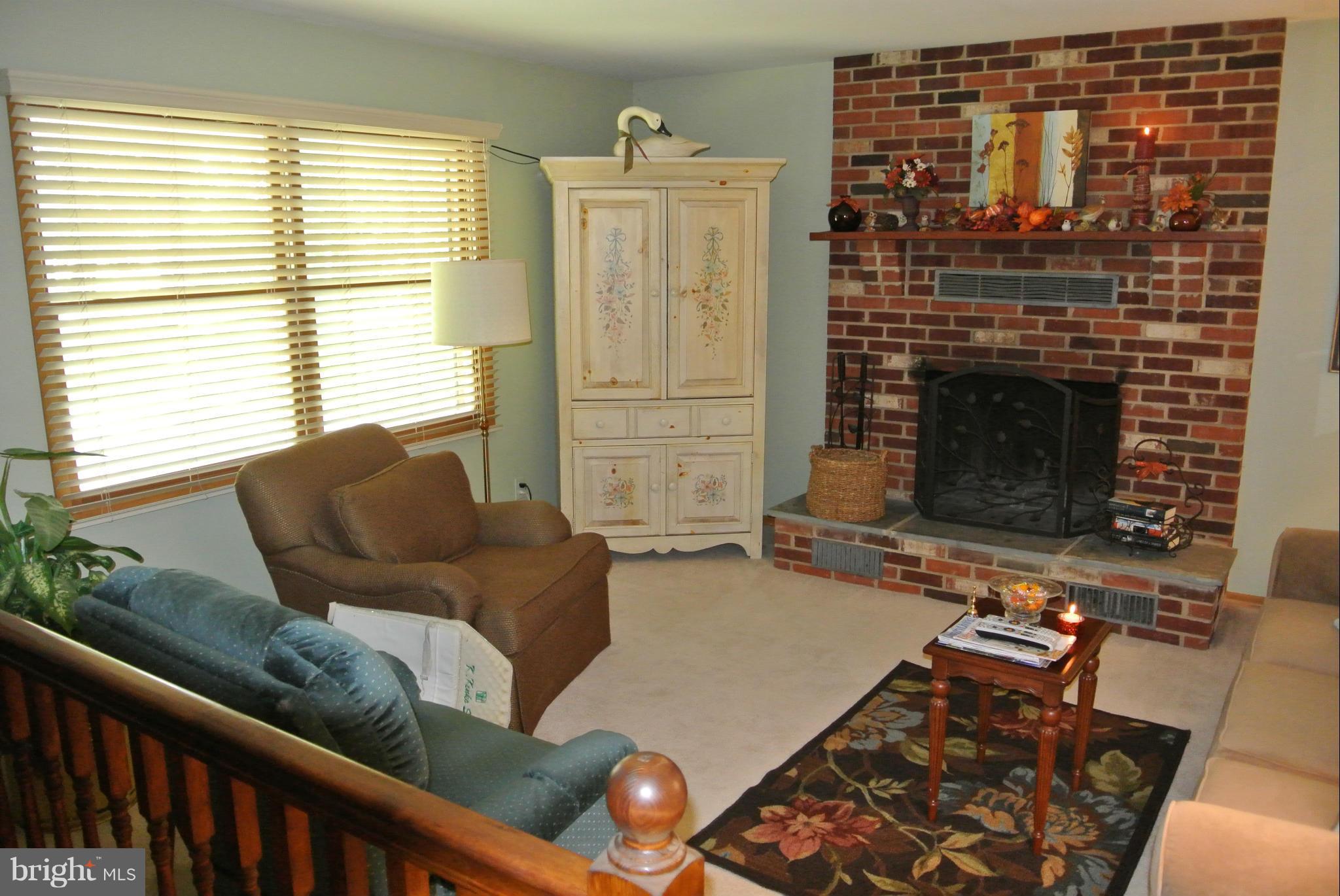 9729 Trinity Church Road Charlotte Hall, MD 20622 - Photo 8 of 30 Living Room