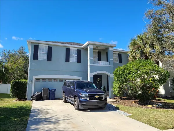 $3,200 | 6122 39th Court East, Bradenton, FL 34203