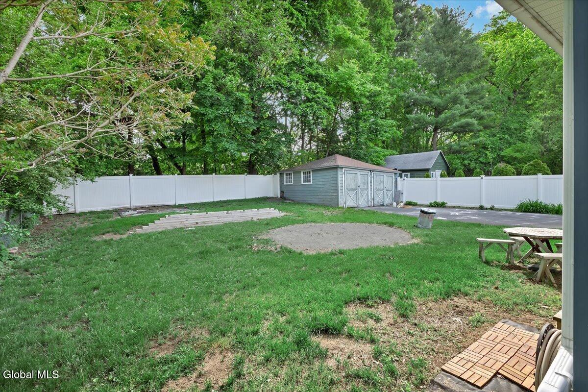 2115 Colgate Place Schenectady, NY 12304 - Photo 41 of 43 44-Backyard
