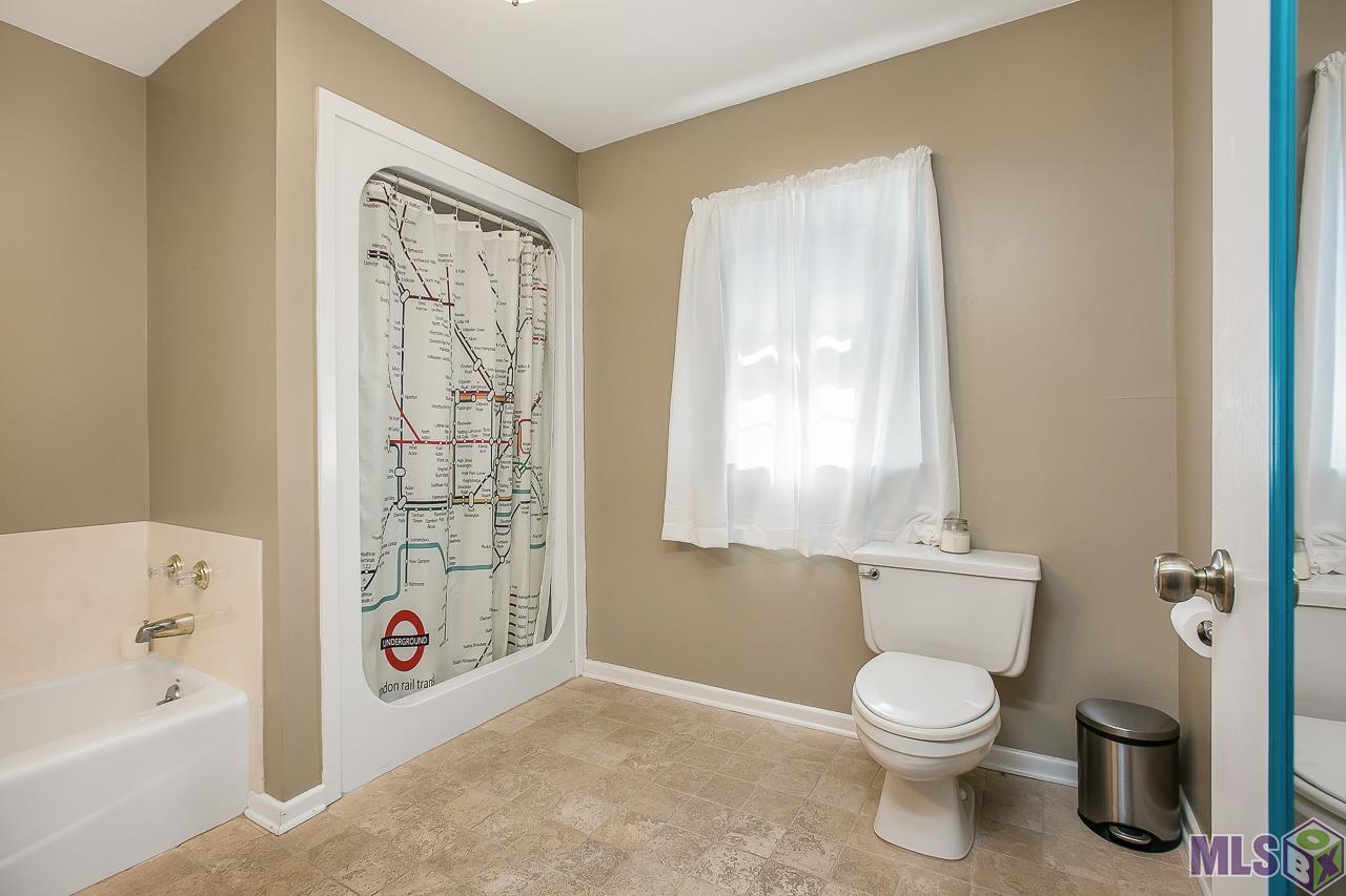 4221 Tupello Street Baton Rouge, LA 70808 - Photo 25 of 38